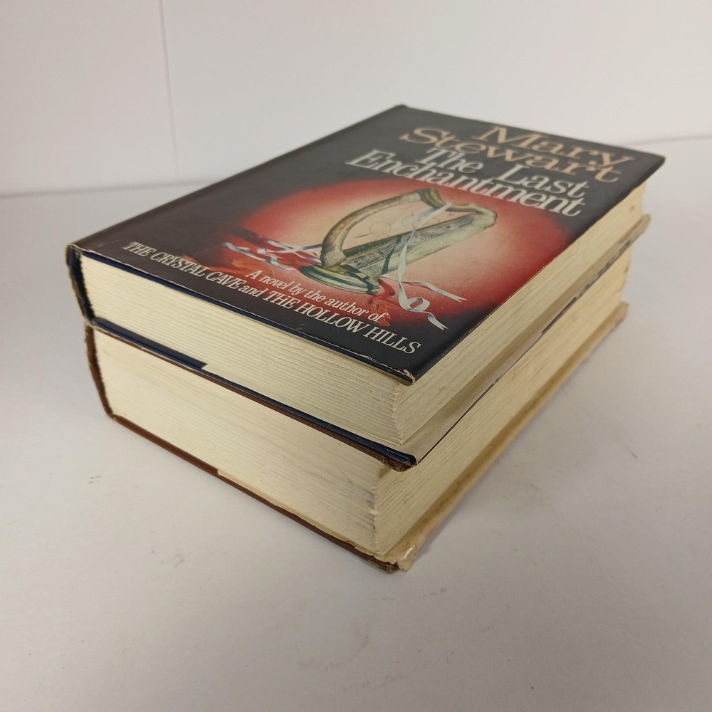 Lot of 2 Mary Stewart HC Books Last Enchantment The Spell Of Mary Stewart Vtg - Picture 7 of 8